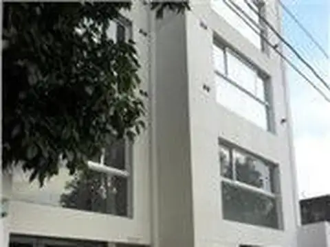 Av. Rivadavia 15200, Piso 7