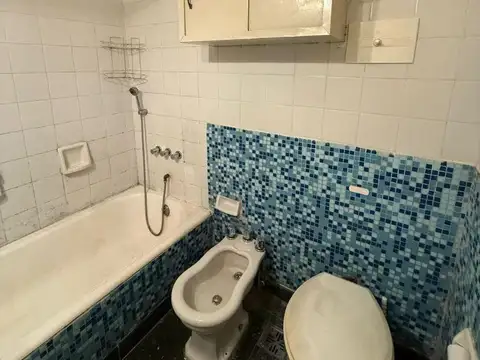 3 Ambientes - Al Frente - Balcon - Lavadero