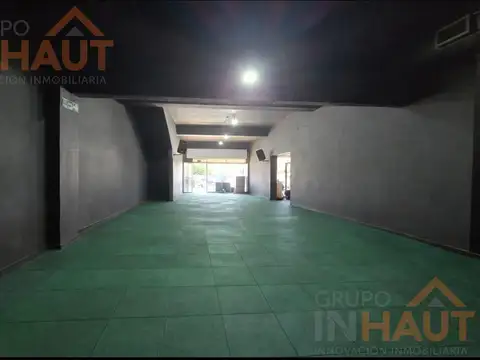 Depósito en Área Centro Este