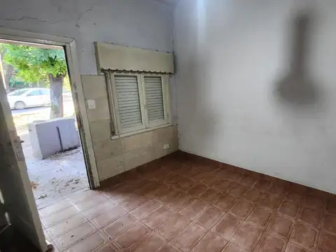 Belisario Roldan 600