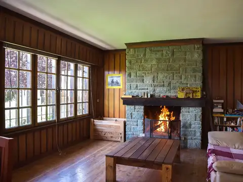 Amplia casa en el centro de Bariloche