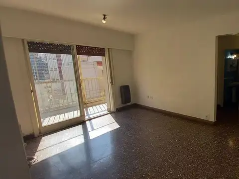 Avenida Juan Bautista Alberdi 1600