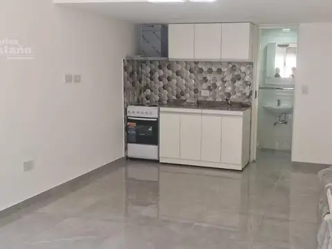 Depto Tipo Casa en Alquiler de Monoambiente