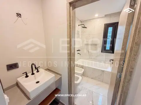 Departamento en Alquiler con 2 cocheras