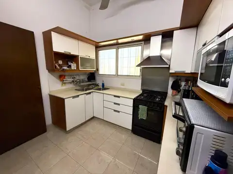 Lisandro de la Torre al 300