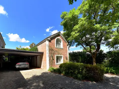 Casa en Fátima, venta pilar