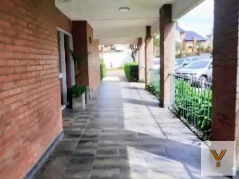 Departamento en Alquiler en Haedo, $ 800.000