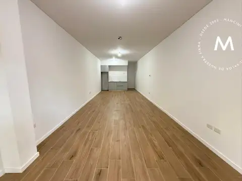 Local en Alquiler en Villa Ballester, $ 1.200.000