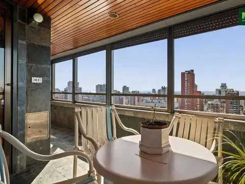 Departamento en Venta de 4 dormitorios
