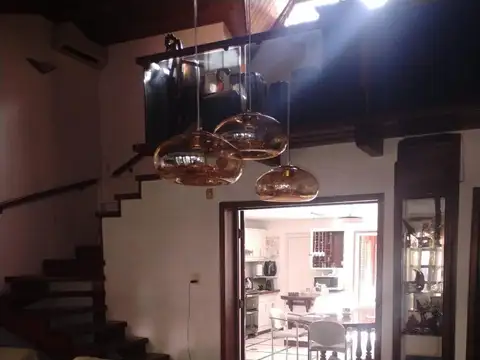 Casa en Alquiler Temporal en Alberdi, USD 2.000