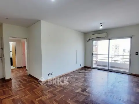 AV. INDEPENDENCIA AL 2500 - COCHERA IMPECABLE T/AL FRENTE APTO PROFESIONAL TODO SOL FULL AMENITIES