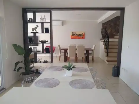 Blvd. de Todos los Santos 4500