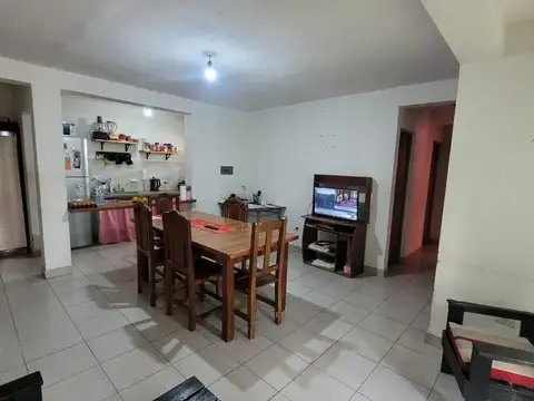 Zona Sur. B° Ampliación El Bosque. Block 100