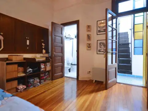 Depto Tipo Casa en Venta 111 años