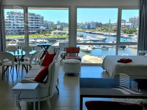 Departamento en Alquiler de Monoambiente