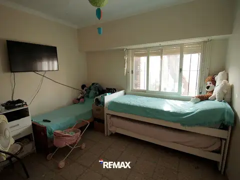 Casa 7 ambientes con 3 baños