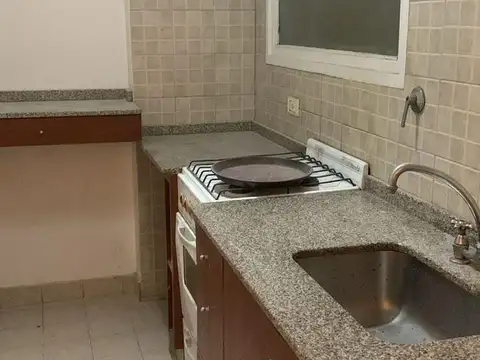 Departamento 2 ambientes con 1 baño