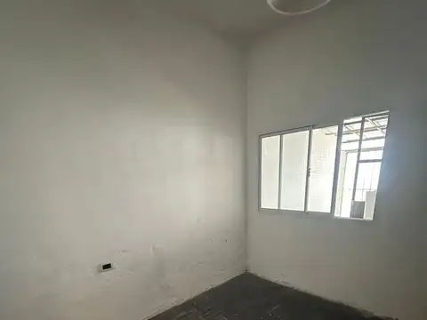 Local en Alquiler en Zona Sur, $ 2.500.000