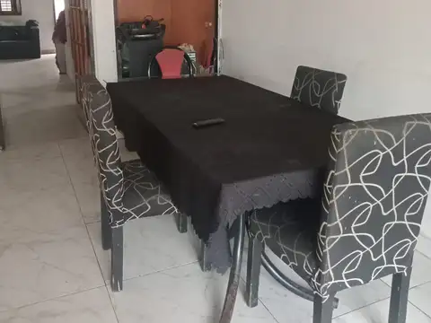 Casa en Alquiler en Ituzaingó Norte, $ 950.000