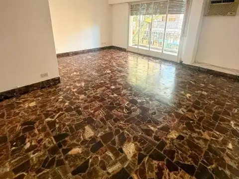 Ugarte 1600, Piso 1