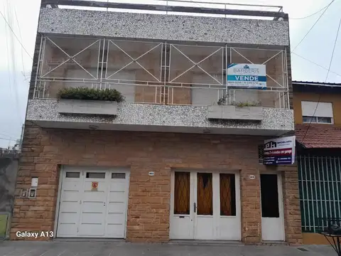 Venta 2 viviendas en excelente ubicación