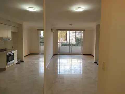 Departamento en Alquiler en Parque Rivadavia, $ 650.000