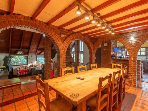 VENTA DE QUINTA 5 AMB ZONA FRANCISCO ALVAREZ