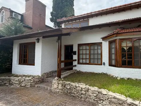 Casa en Venta en Loma Verde, USD 159.000