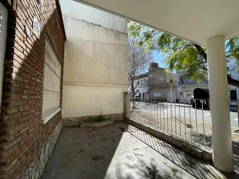 Casa en Alquiler en Floresta, $ 2.000.000