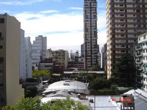 VENTA Departamento 2 Ambientes Belgrano Luminoso + Balcón