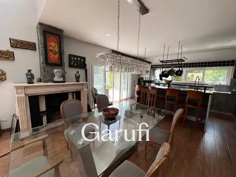 Casa en Alquiler ANUAL en Pinamar Norte con Piscina Climatizada