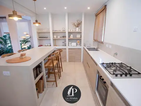 Casa en Venta con 1 cochera