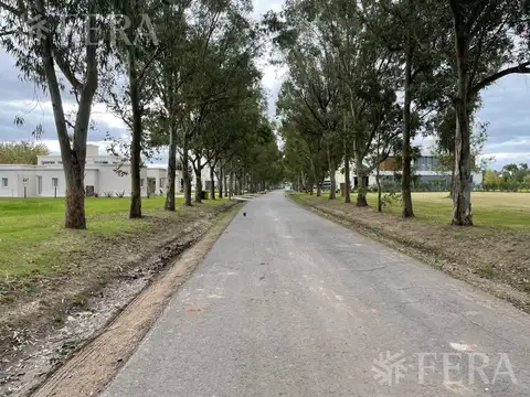 Terreno en Venta en Club Miralagos, USD 31.000