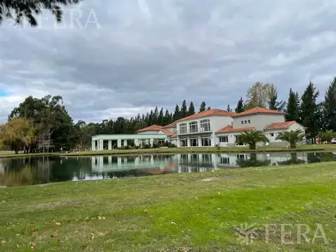 Venta lote de 1265 m2 en Club de Campo Miralagos 2