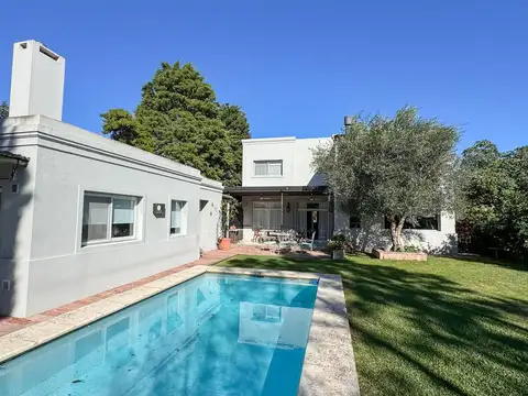 Casa en Venta de 4 dormitorios