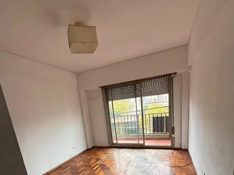 Departamento en Alquiler en Haedo, $ 450.000