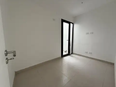 Depto Tipo Casa 3 ambientes con 1 baño