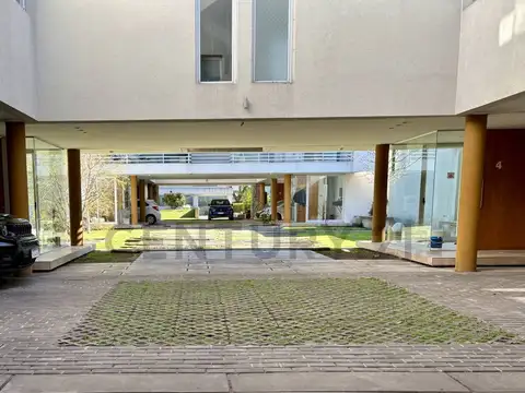 triplex 2 dormitorios en venta , 12 e 511 y 510