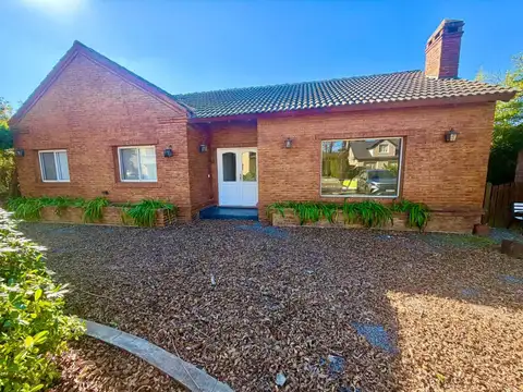 Casa en Venta en Los Sauces, USD 229.000