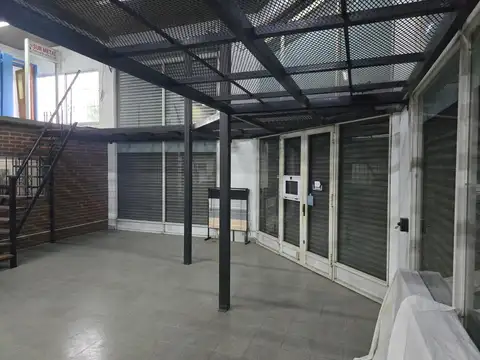 Local en Alquiler en San José, $ 1.800.000