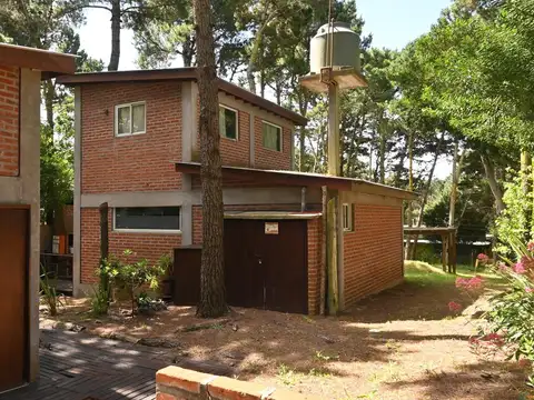 Dos Cabañas En Venta  En Mar De Las Pampas