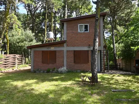 Dos Cabañas En Venta  En Mar De Las Pampas