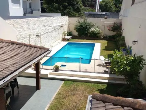 VENTA - Villa Urquiza - 5 Ambientes - Jardin - Piscina