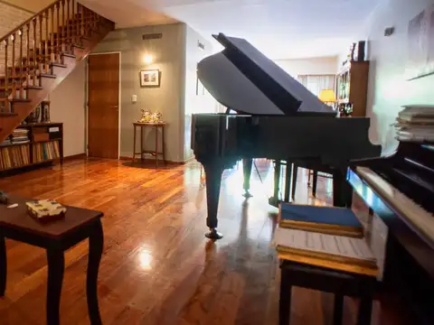 Casa en Venta en Olivos, USD 420.000