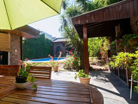 Casa 6 ambientes con 1 baño