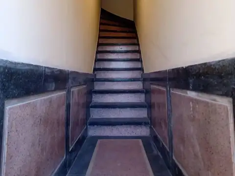 Depto Tipo Casa en Venta de 2 ambientes