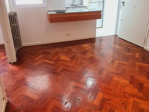 Sarmiento 1500, Piso 6