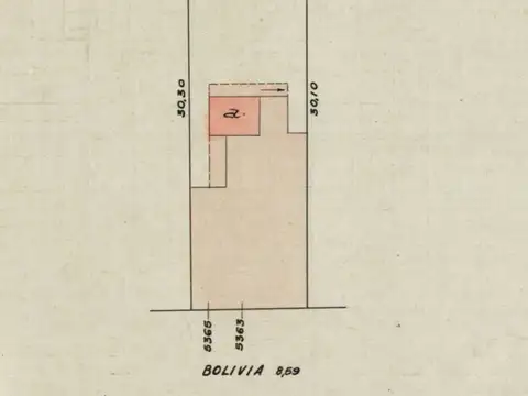 Terreno en Venta 30  mts Fondo