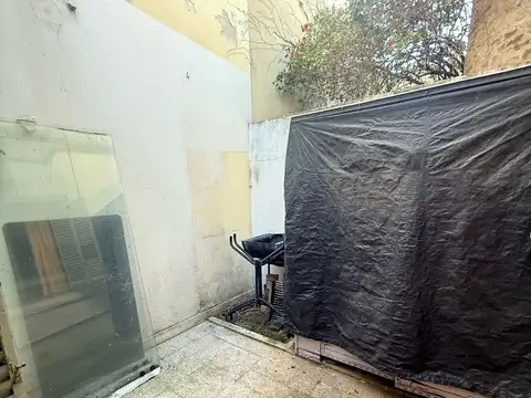 Depto Tipo Casa en Venta en Villa Ortuzar, USD 140.000