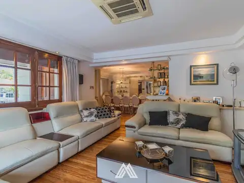 Casa en Venta en Carrasco , USD 820.000